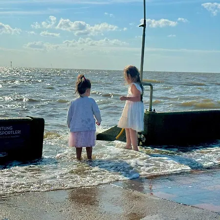 Lilli Marleen 3-20 公寓 *